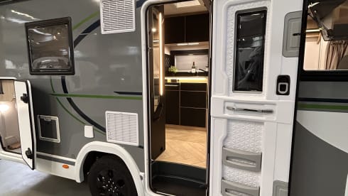 Happy Camper – 5p Chausson semi-integrated from 2025