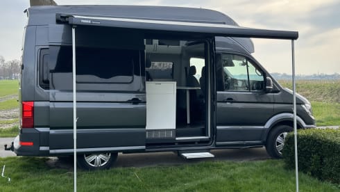 4 PERSON AUTOMATIC Volkswagen campervan from 2023