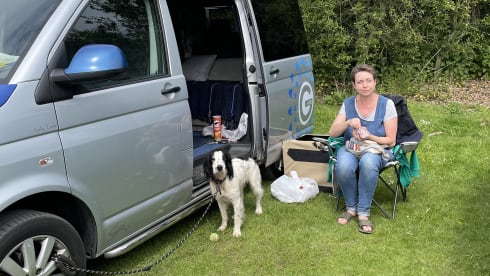 Lady Luna – VW Campervan - 4 berth with awning.