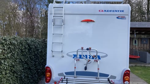 4p Adria Mobil alcove from 2006