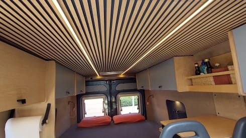 Grigetta  – 2-person campervan from 2018