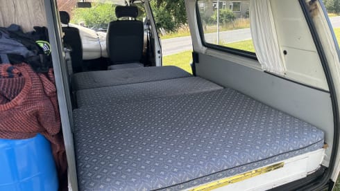 T3 Erwin  – 2 a 3p Volkswagen Campervan. 