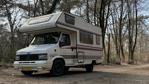 Liberty – Alcove camper 