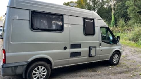 Sunset Adventurer – 2 berth Ford Transit campervan