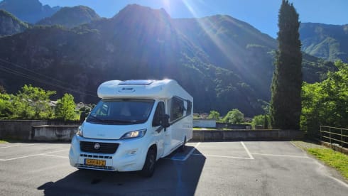 McLouis semi-integrated from 2018