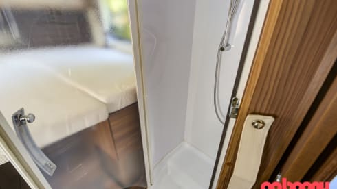 Rental of well-equipped family camper