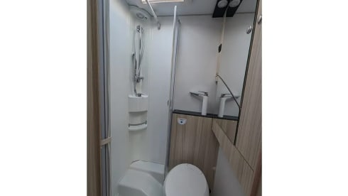 Sunliving S 70SL – NEW! Spacious and comfortable (2021)  