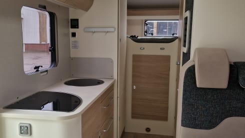 6p Rimor alcove from 2022