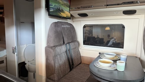 Van 4 Venture – Luxury Malibu 600 DB GT skyview campervan from 2025