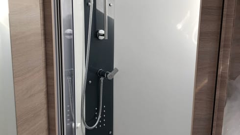 Rapido 666F – Rapido 666F Motorhome