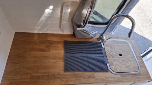 Carly – 2 berth Peugeot campervan from 2017