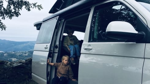 BLINKIE  – VOLKSWAGEN - CALIFORNIA BEACH 2021