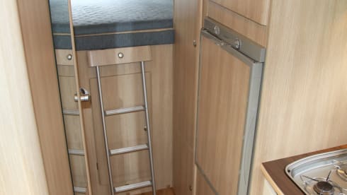Rimor superbrig 687 tc – Rimor 687 TC with XXL garage for 6 people