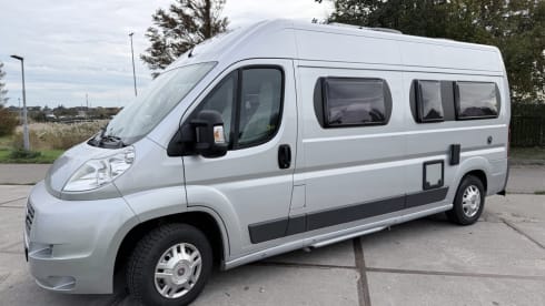 Campy –  Comfortabele Roller Team Livingstone | Vrijheid en luxe voor 2 personen