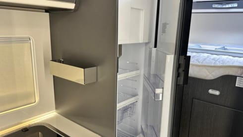 Wee Arria – Brand New 4 Berth Automatic Insurance Inclded