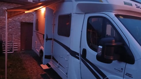 AUSSIE – FOR RENT Freedom of happiness with Mobilhome Sunlight T 64