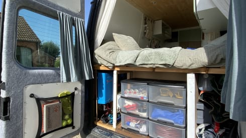 Jack (hit the road) – 2p Ford campervan uit 2010