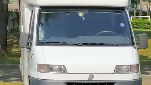 Globetrotter – Good Manoeuvrable Compact Camper
