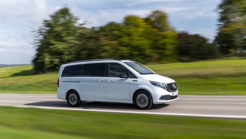 Elektrische Mercedes EQV Tonke, Kampeerauto van het jaar 2023! – Model Adventurer 3 from 2023 (also for sale)