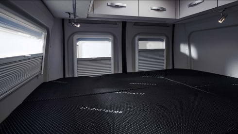 2p Dethleffs bus from 2024