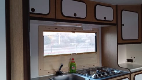 elf – 4p Fiat alcove from 1995