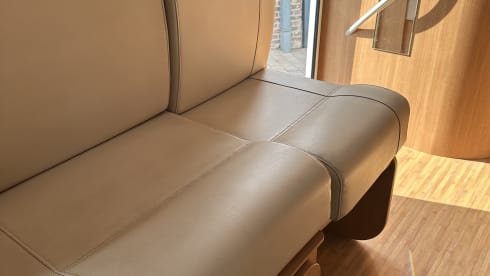 Niels – 4p Benimar alcove uit 2012