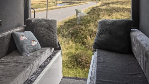 Vinny – Mercedes Sprinter mwb Hochdach