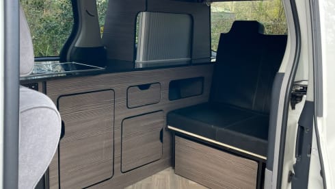 Awesome Alphard – 2 berth Toyota campervan from 2005