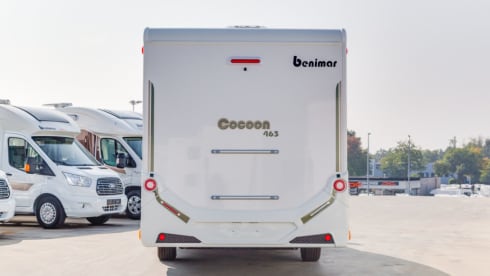 cocoon 463 – 5p Benimar semi-integrated uit 2019