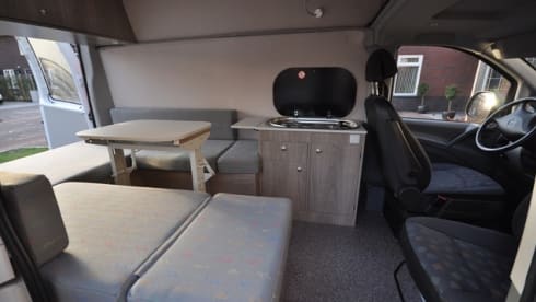 Type 3B – Tough Mercedes Vito with a big bed