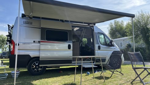 Roadrunner 600 – 4p Bürstner bus uit 2021