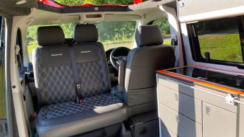 Trevor – VW Campervan 