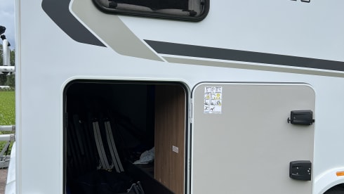 Weinsberg alcove from 2021 6 seats 160 HP euro 6 D temp