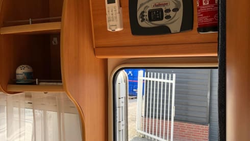 5p Challenger alcove from 2007