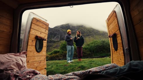 Beatrix – Beatrix - Ford campervan met 2 slaapplaatsen uit 2011
