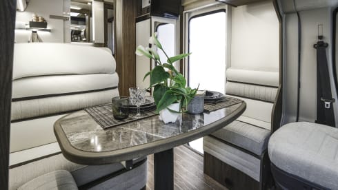 Skye – LUXURY Rollerteam T-Line 740 4 Berth Motorhome (AUTOMATIC)