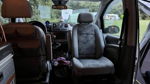 4p Mercedes-Benz campervan from 2007