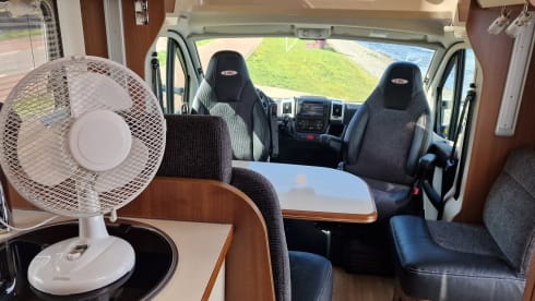4p LMC semi-integrated uit 2019