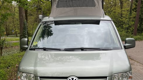 4p Volkswagen campervan from 2005