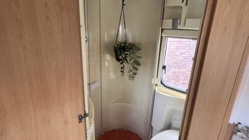 Koofie – 4p Knaus alcove from 2002