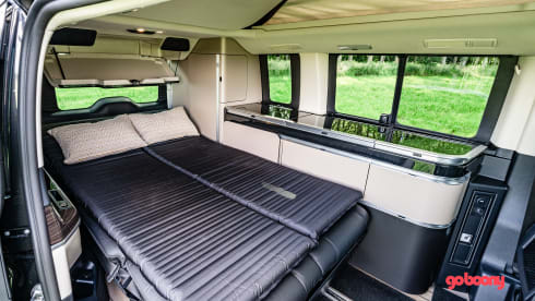 Marco Polo – Recent luxury campervan - Mercedes Benz - 2 to 4 pers.