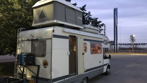 Technisch perfect – 8p Ford bus uit 1997