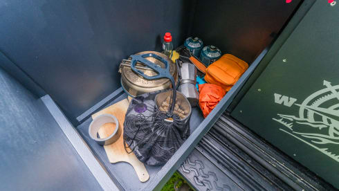 Charles  – Land Rover Disco II met rooftop tent