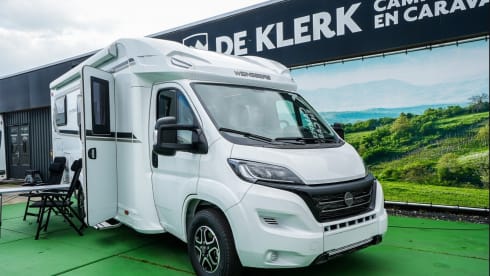 weins – Weinsberg CaraSuite 700 ME Automatic Very luxurious KM free!