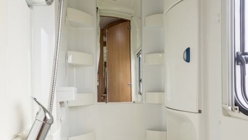 4p Knaus integrated from 2002