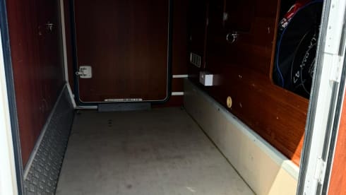 Luxury home on the road – 5 berth Fiat ducato, Super Brigg 695, 2017