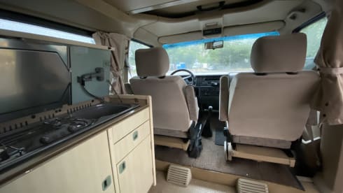 Kalle – VW T4 California Beach with pop-up roof