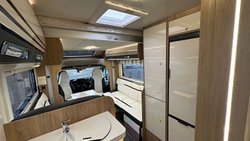 Tranquil – 6 berth Autoroller Luxury 707 Auto Brand new from 2025