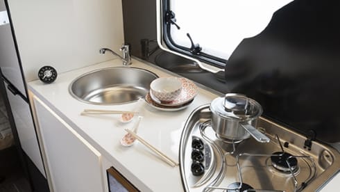 Hurricance – 6-persoons Roller Team halfintegraal uit 2021