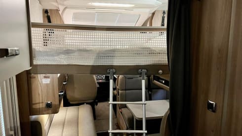 Luxury 6 Berth Swift Bessacarr Motorhome